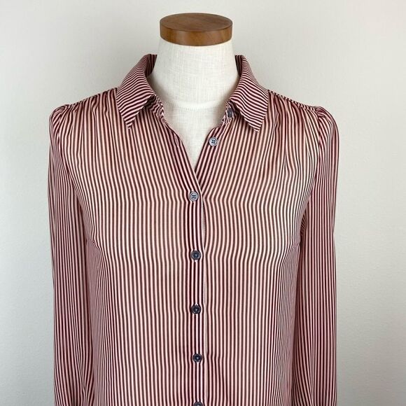 ModCloth Be Buzzworthy Striped Button-Up Top - Picture 4 of 7